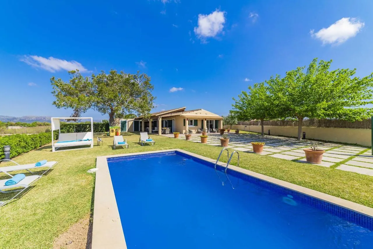 Villa Ambient / Sa Finqueta Muro
