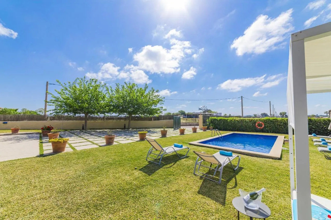 Villa Ambient / Sa Finqueta Muro